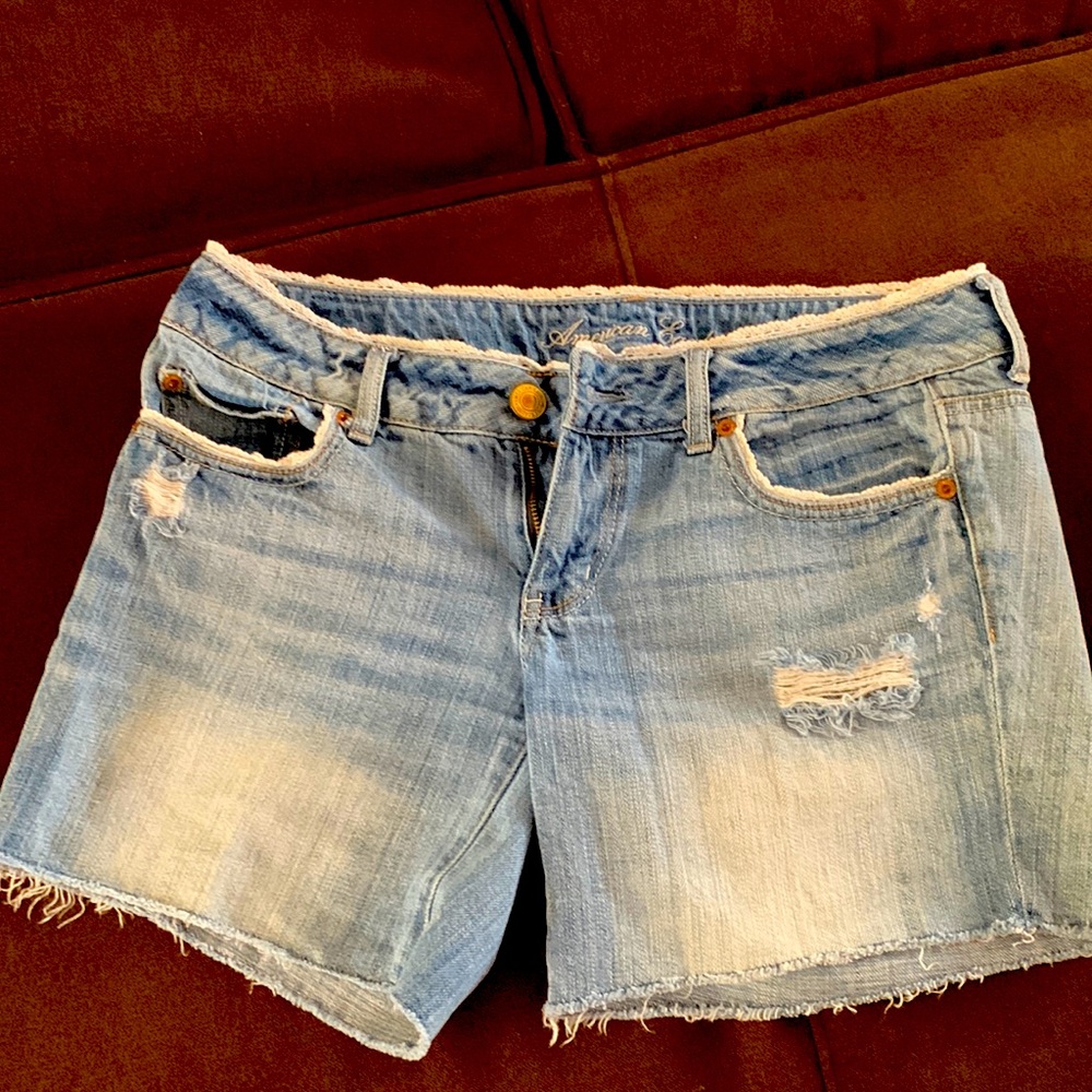 American Eagle distressed shorts